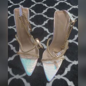 Fashion Nova chain heels size 10‎